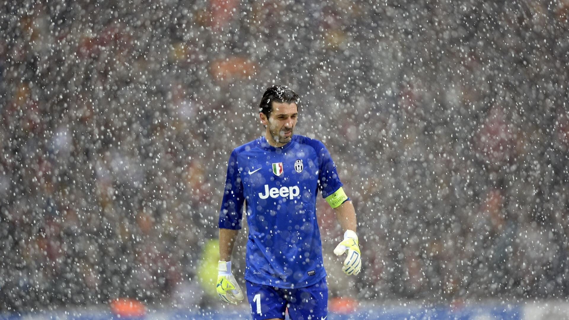 哈兰德神级表现，英超连续10场破门领跑射手榜，哈兰德联赛进球